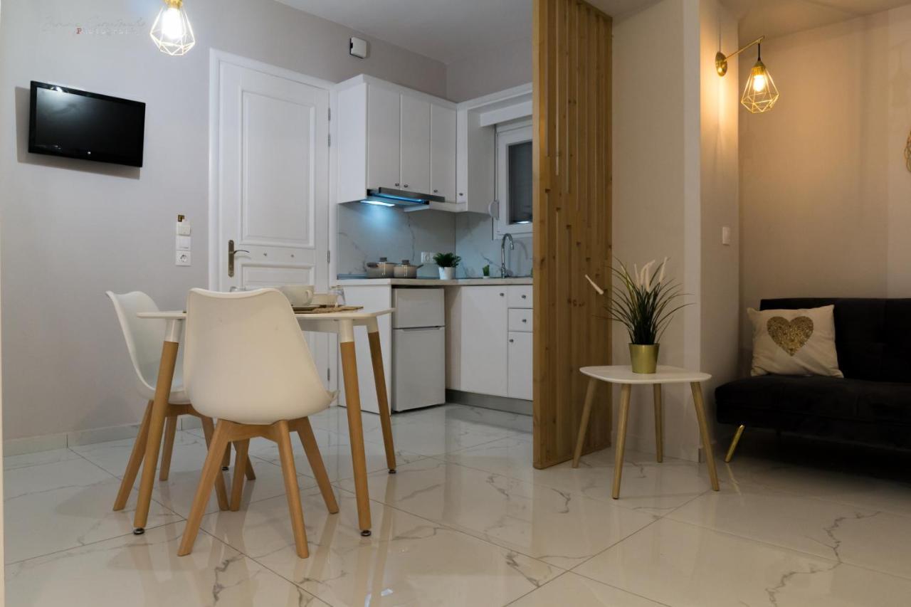 Sunset Brand New Luxury Apt With Pool & Sea View Karpathos Exterior photo
