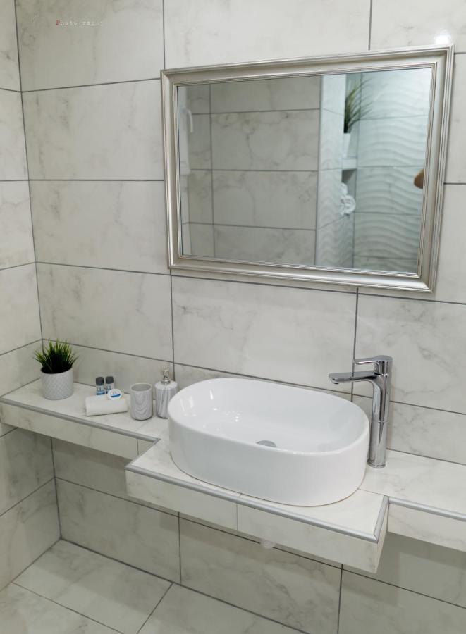 Sunset Brand New Luxury Apt With Pool & Sea View Karpathos Exterior photo