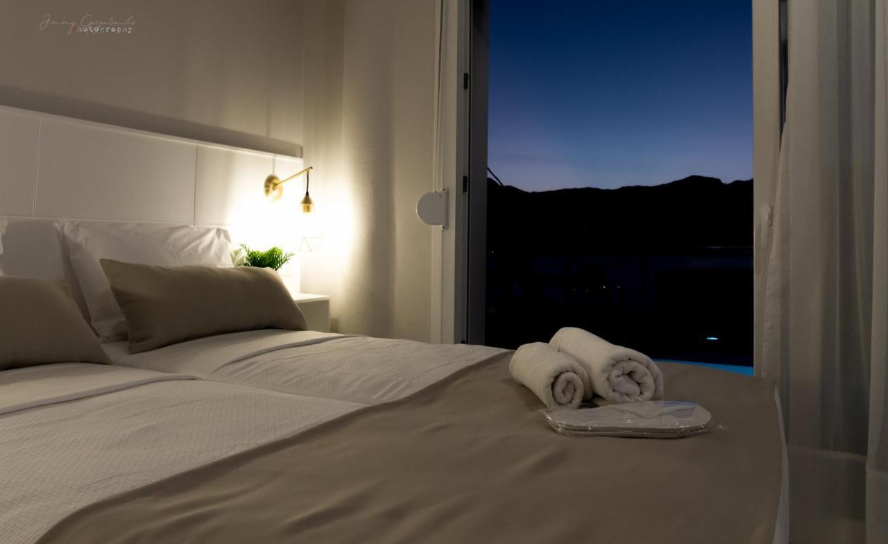 Sunset Brand New Luxury Apt With Pool & Sea View Karpathos Exterior photo